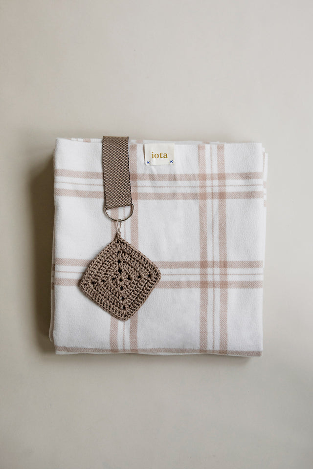Strap Blanket - Beige