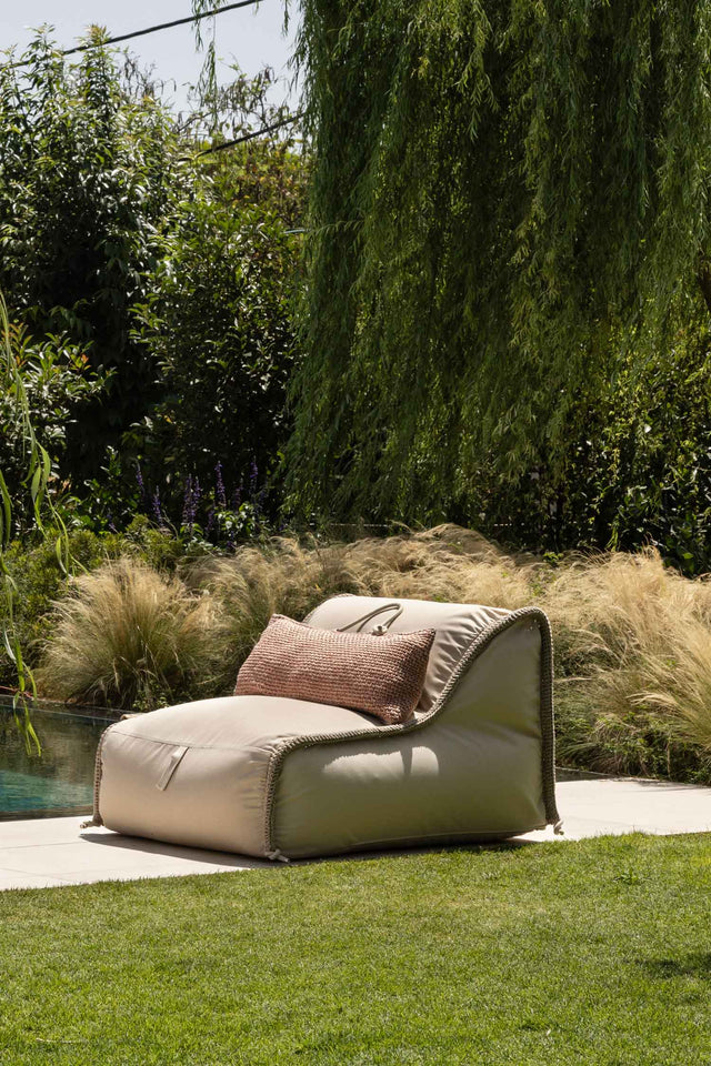 Contour Backrest Pouf - Narrow
